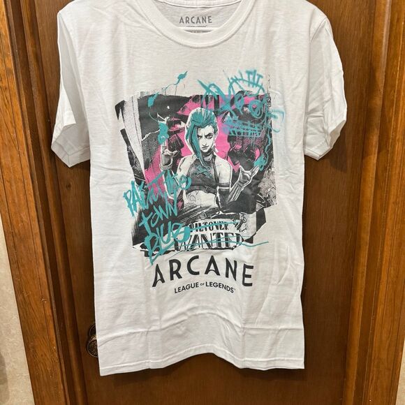 Arcane - League of Legends spray paint NWOT size small - Picture 1 of 2